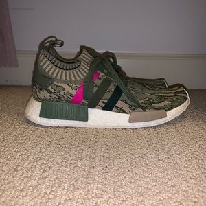 Women’s Adidas NMD R1 Glitch Camo St Major